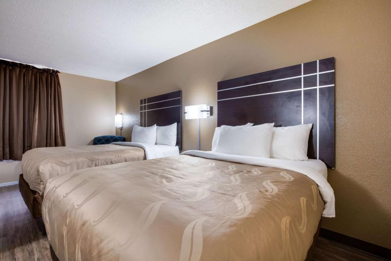 Quality Inn Старквилл Экстерьер фото